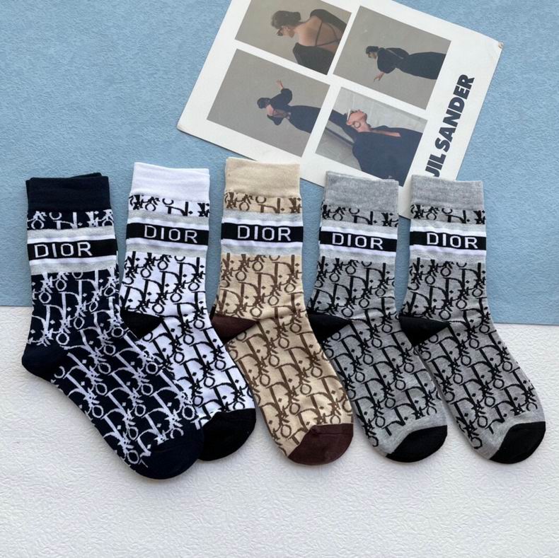 Dior socks (2)
