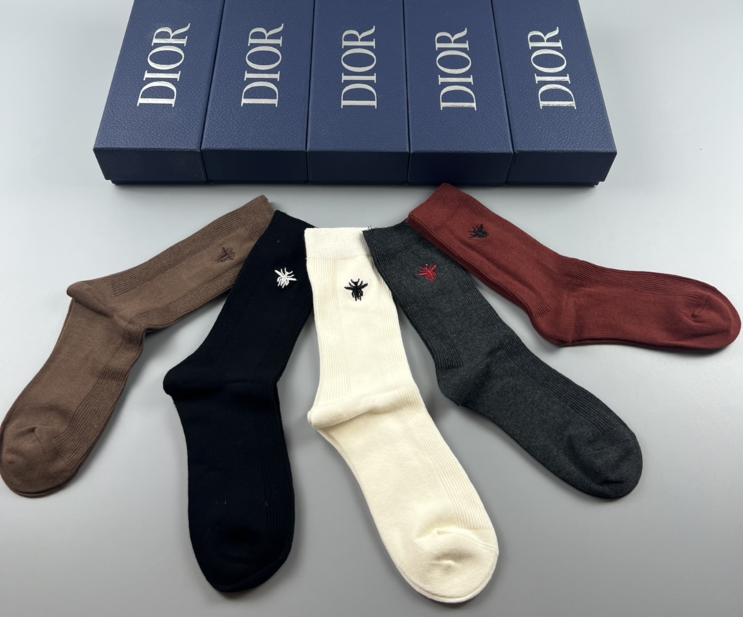 Dior socks (8)