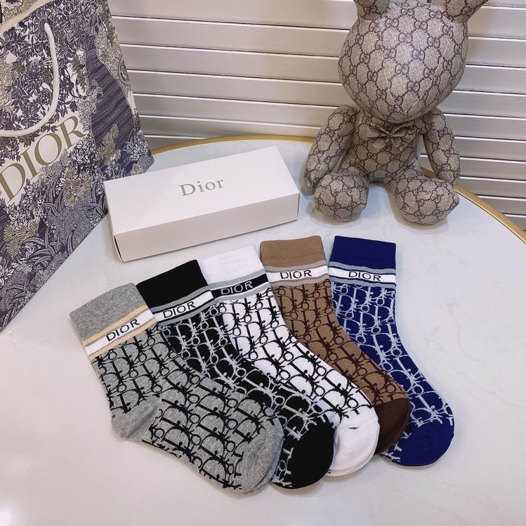 Dior socks   (1)