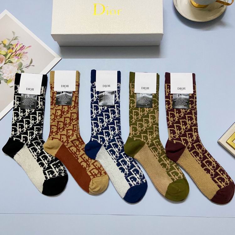 Dior socks   (1)