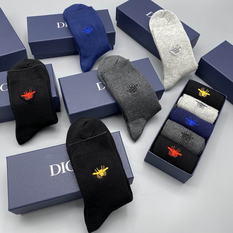 Dior socks   (2)
