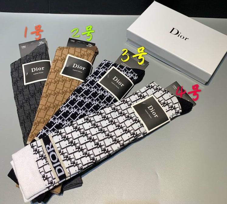 Dior socks   (3)