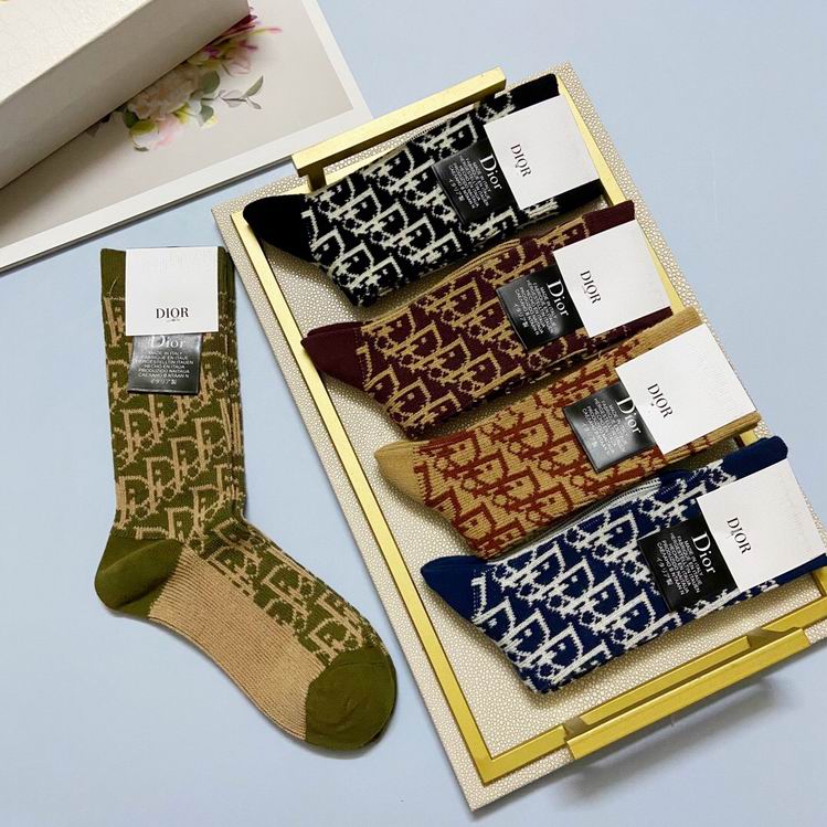 Dior socks   (3)