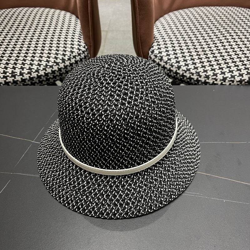 Dior top hat (248)