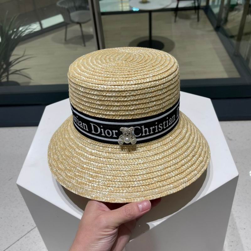 Dior top hat (4)