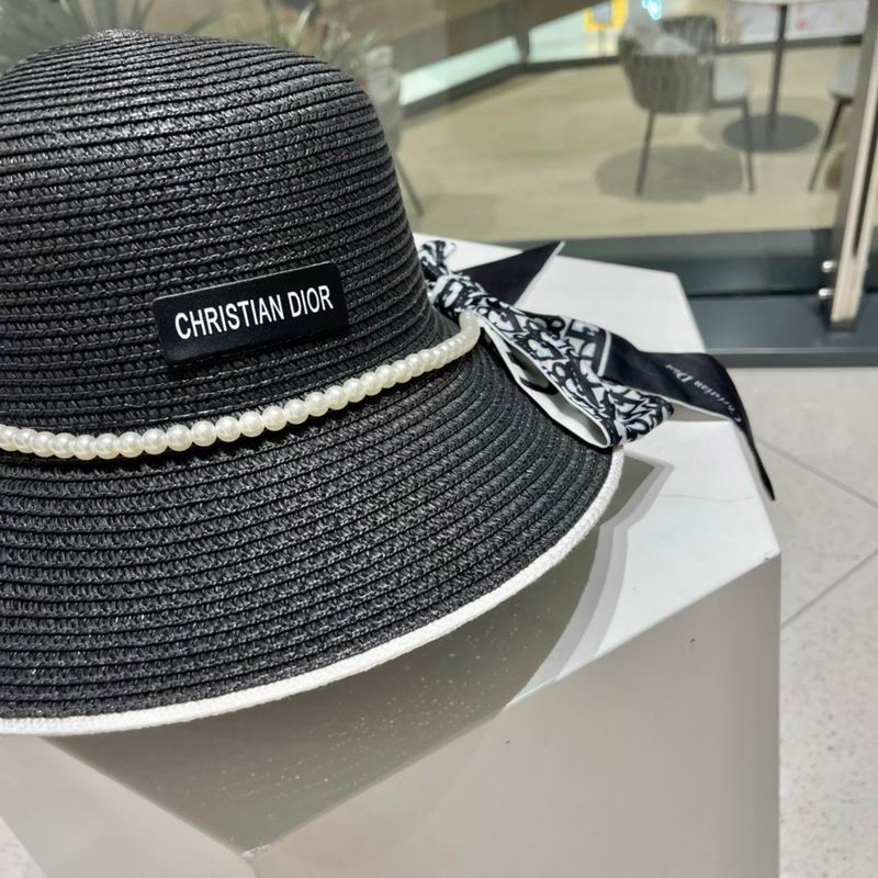 Dior top hat (457)