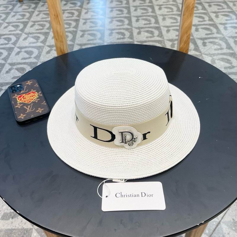 Dior top hat (514)