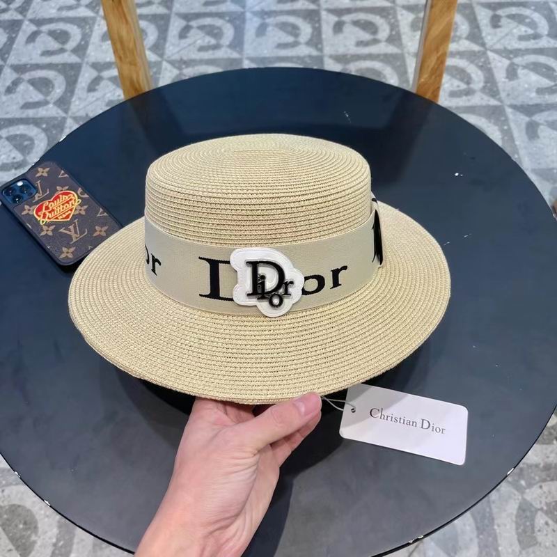 Dior top hat (521)