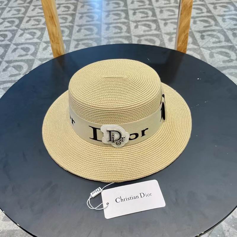 Dior top hat (523)