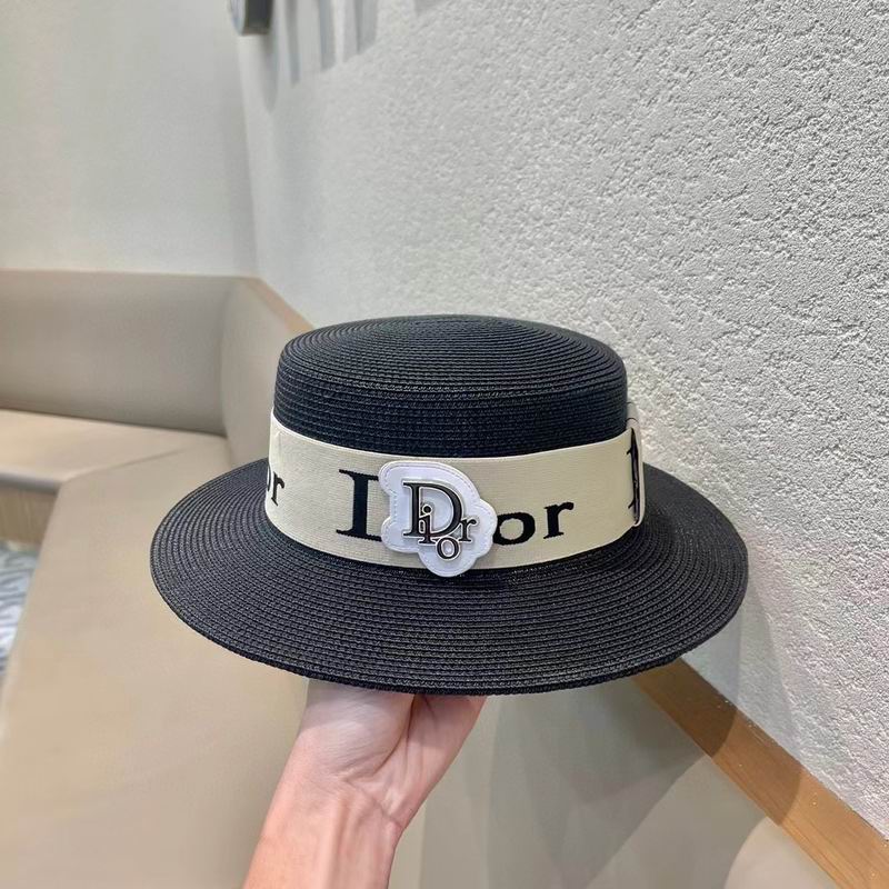Dior top hat (526)