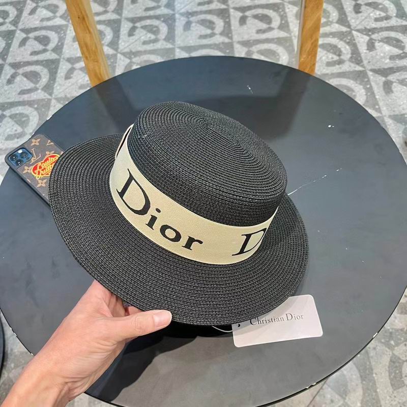 Dior top hat (531)