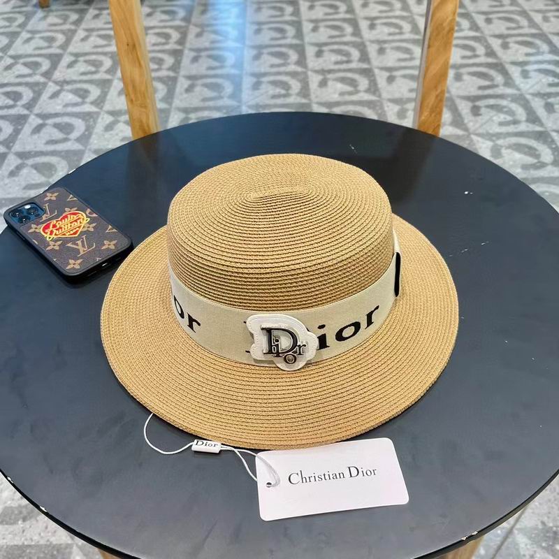 Dior top hat (541)