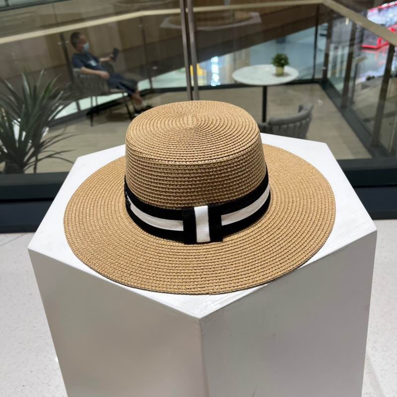 Dior top hat (585)