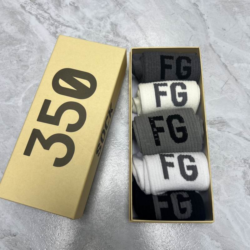 Fear of God socks (1)
