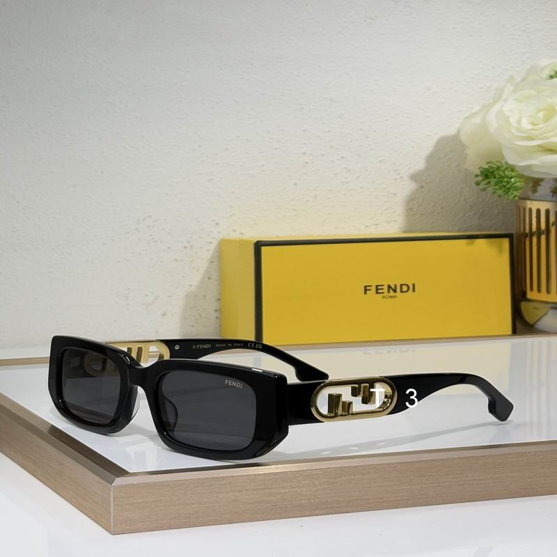 Fendi  FE8362 54 22-145 c01