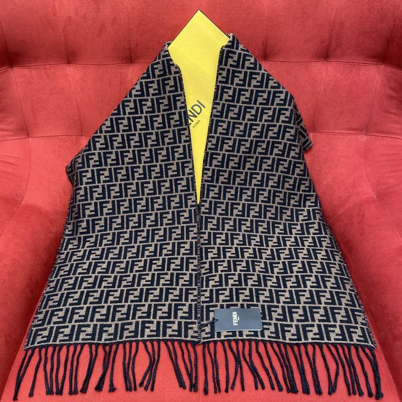 Fendi 180X30cm 100%羊绒 E (2)