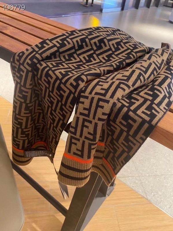 Fendi 35X190cm 66%羊毛29%羊绒5%聚酰胺 E (6)