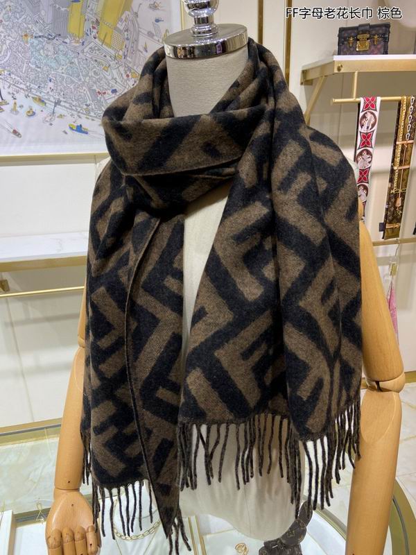 Fendi 44X185cm 100%羊绒 E (3)