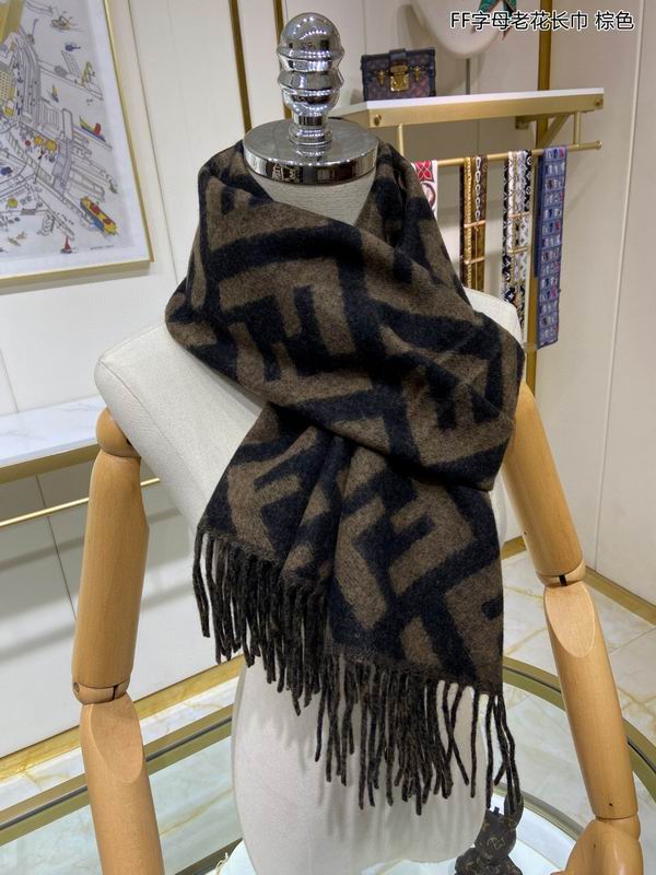 Fendi 44X185cm 100%羊绒 E (4)