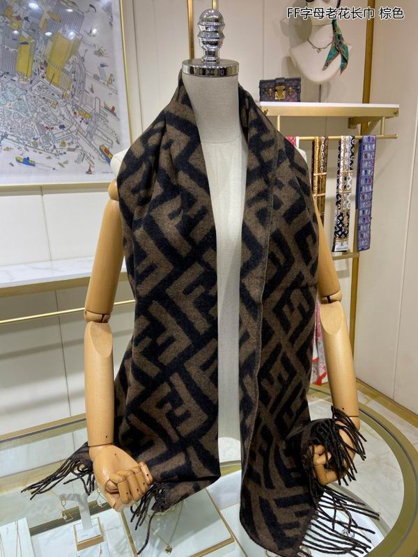 Fendi 44X185cm 100%羊绒 E (5)