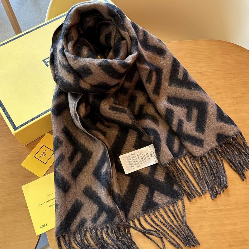 Fendi 45X170cm 100%羊绒 E (2)