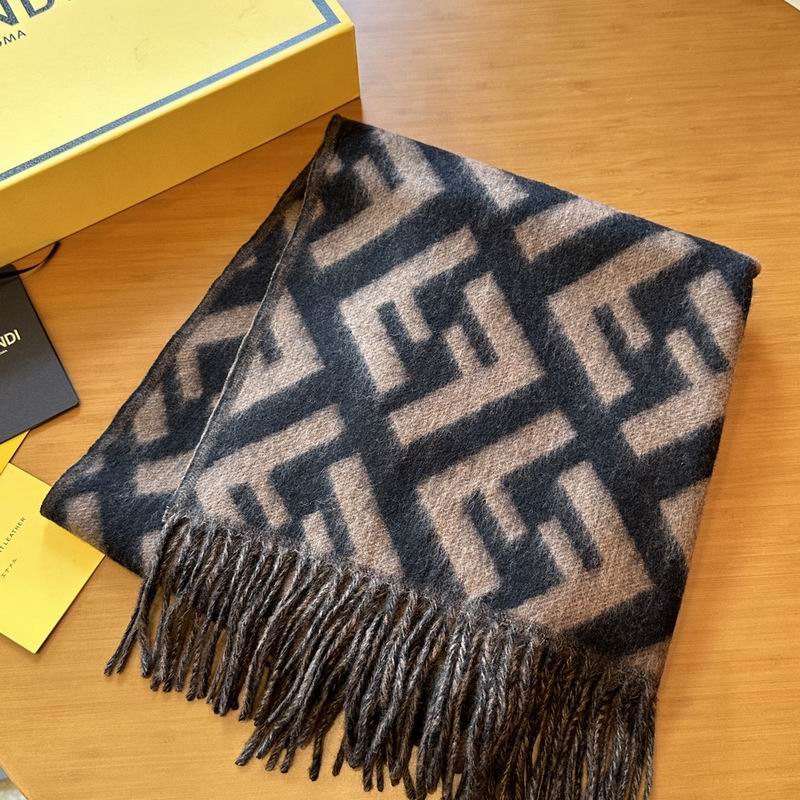 Fendi 45X170cm 100%羊绒 E (4)