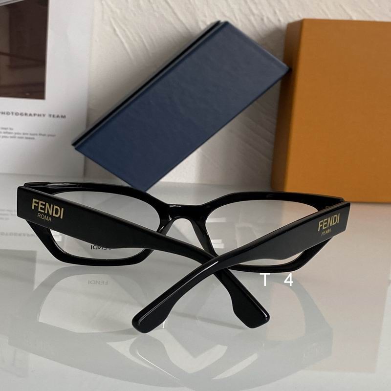 Fendi FE4007 54-20-145 d09