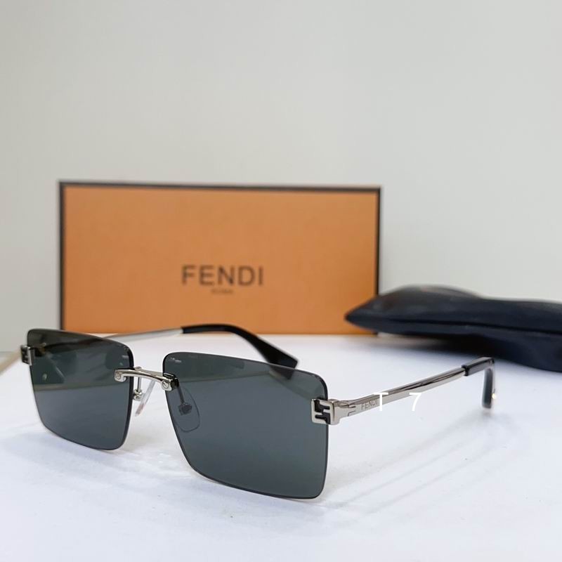 Fendi FE40165U 60 14-140 G02