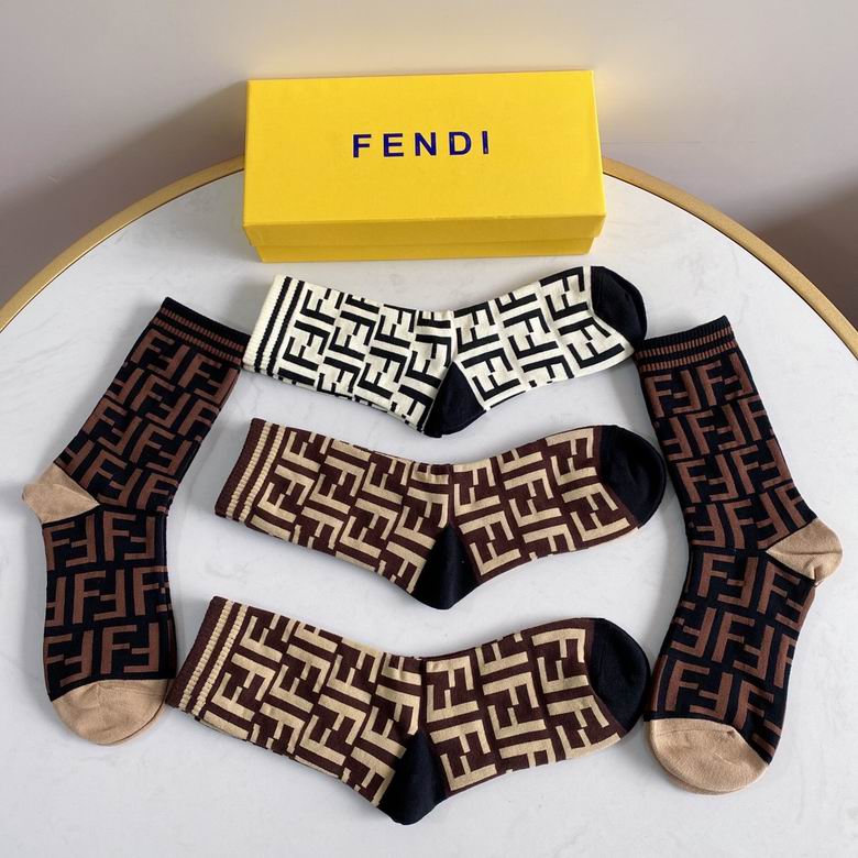 Fendi Sock   (1)