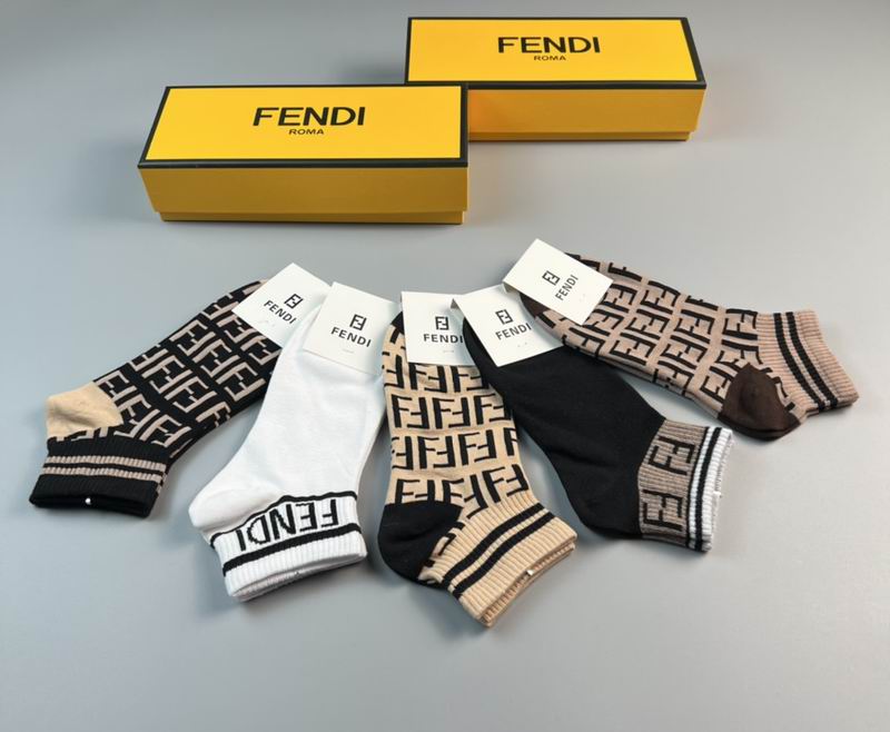 Fendi Socks  (7)