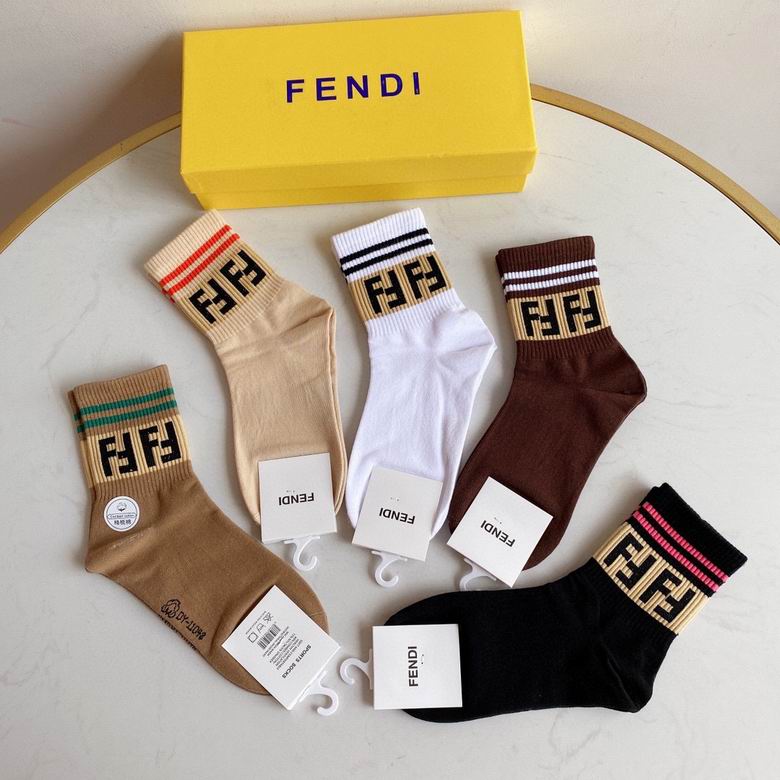 Fendi Socks  (8)