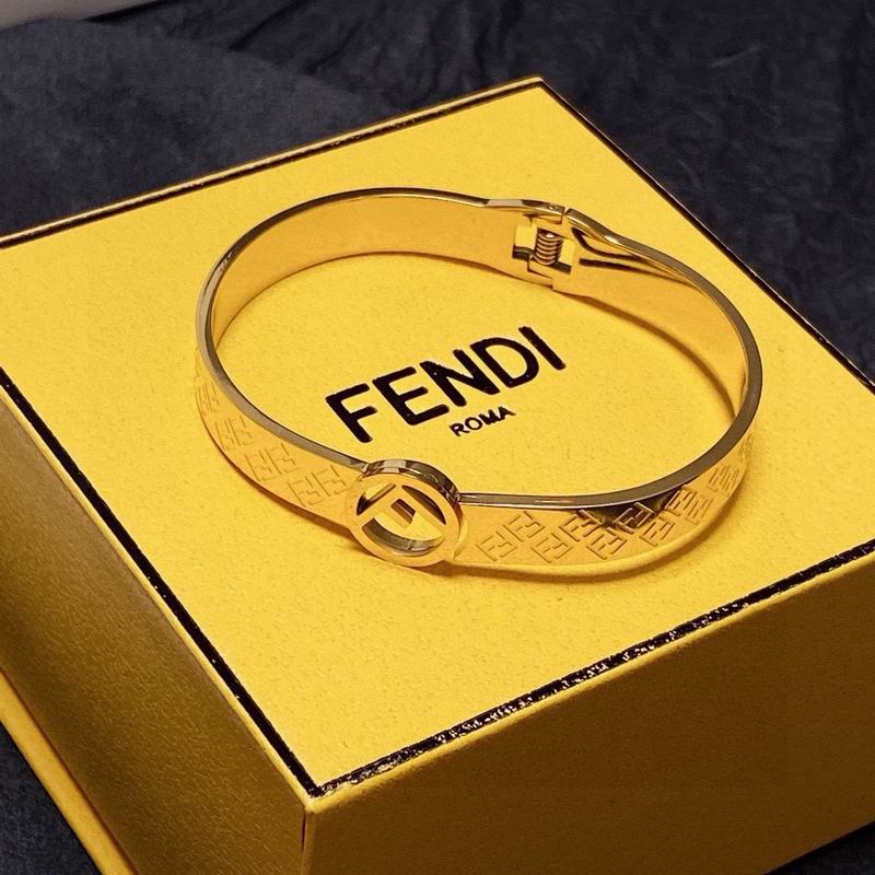 Fendi bracelet 04yxh02 (9)