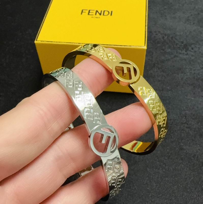 Fendi bracelet 05yxh01 (6)