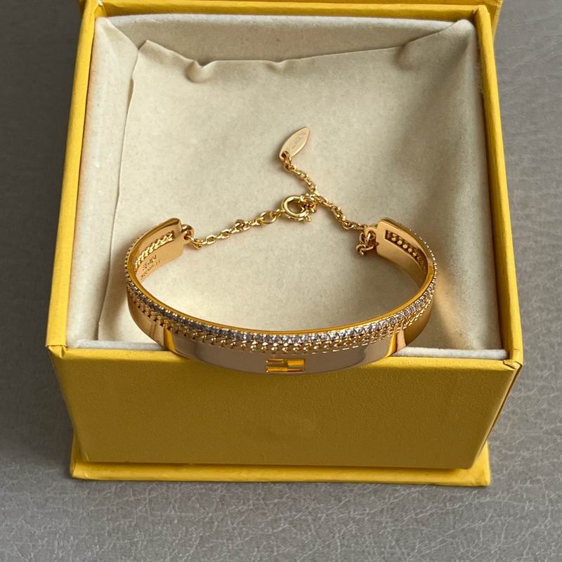 Fendi bracelet 05yxh02 (4)