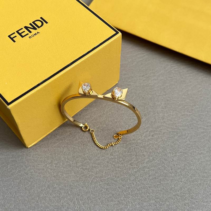 Fendi bracelet 05yxh03 (3)