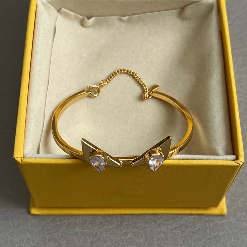 Fendi bracelet 05yxh03 (4)
