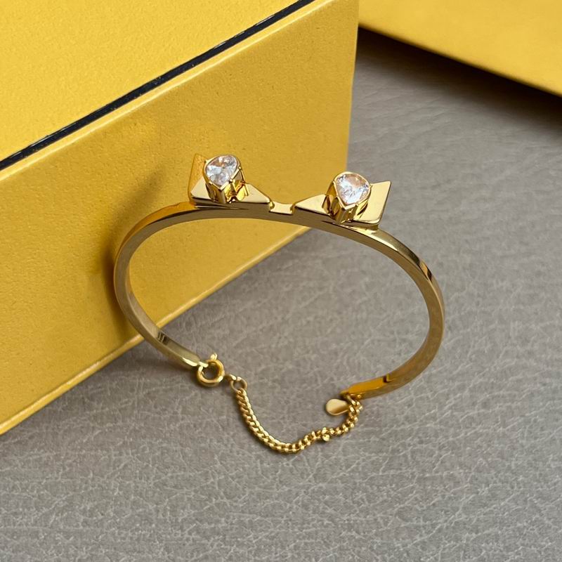 Fendi bracelet 05yxh03 (6)