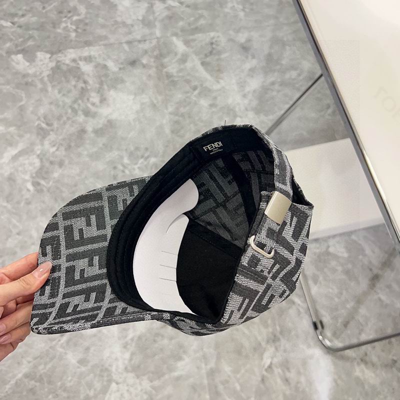 Fendi cap (62)
