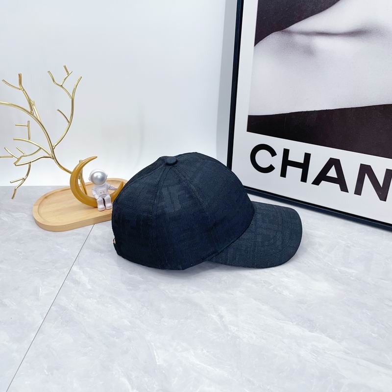 Fendi cap dx (122)