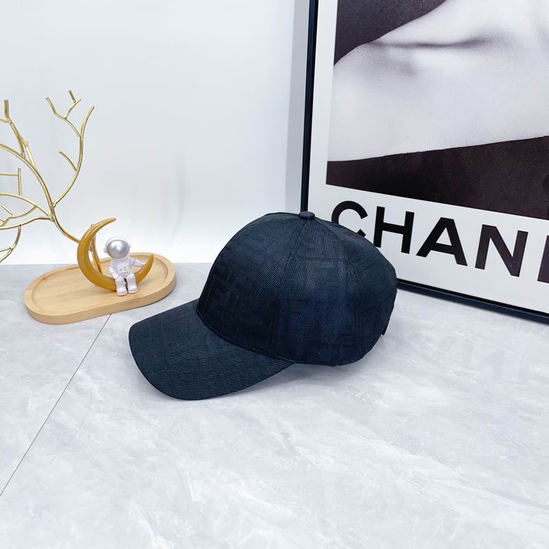 Fendi cap dx (124)