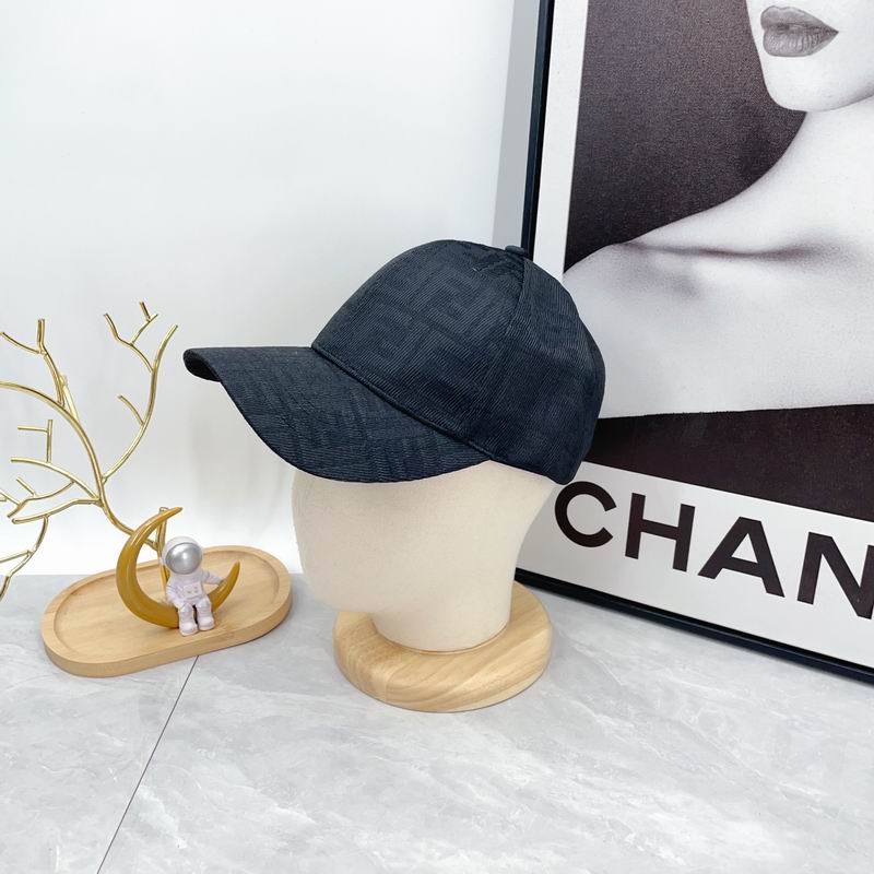 Fendi cap dx (125)