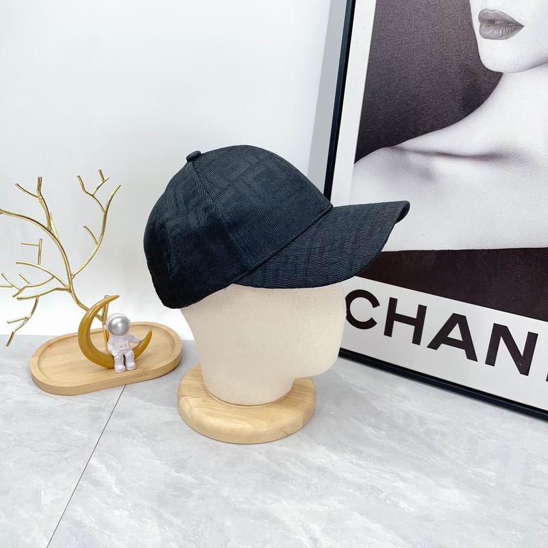 Fendi cap dx (126)