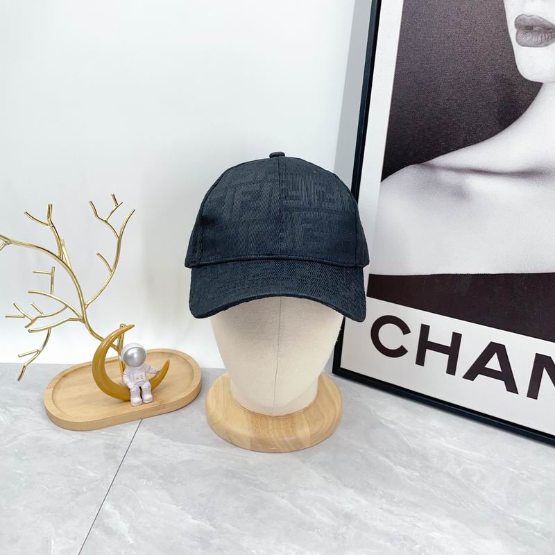 Fendi cap dx (127)