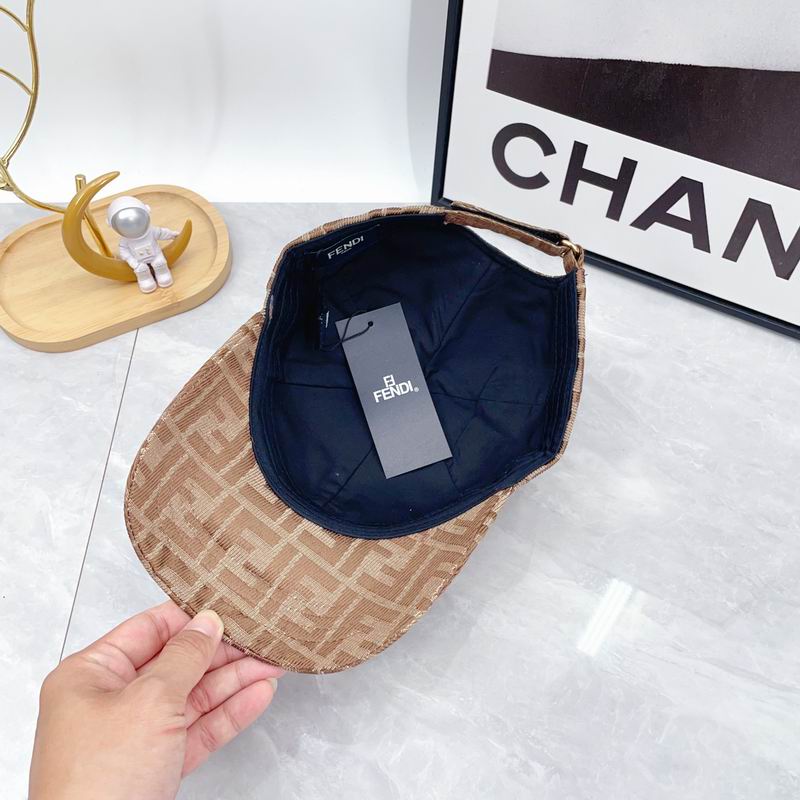 Fendi cap dx (129)