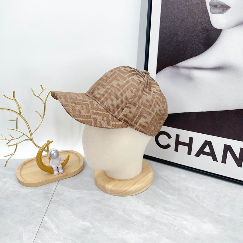 Fendi cap dx (135)