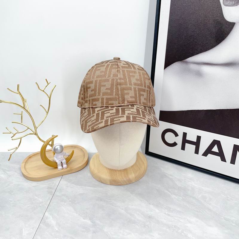 Fendi cap dx (136)