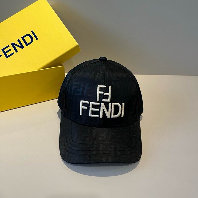 Fendi cap dx (26)