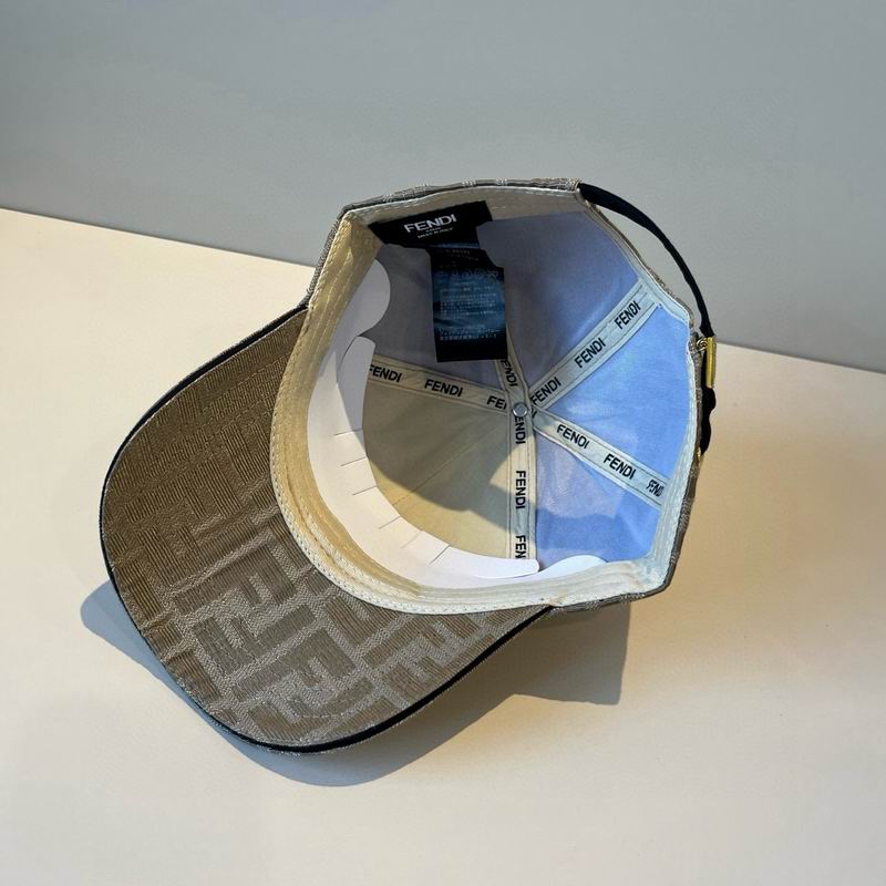 Fendi cap dx (28)
