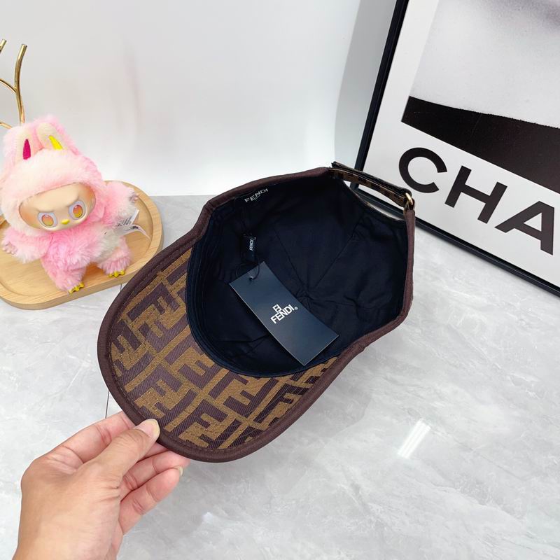 Fendi cap dx (55)