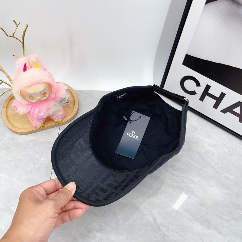 Fendi cap dx (64)